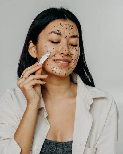 Face scrub
